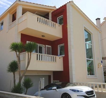 Villa Guliver Slatine Exterior foto