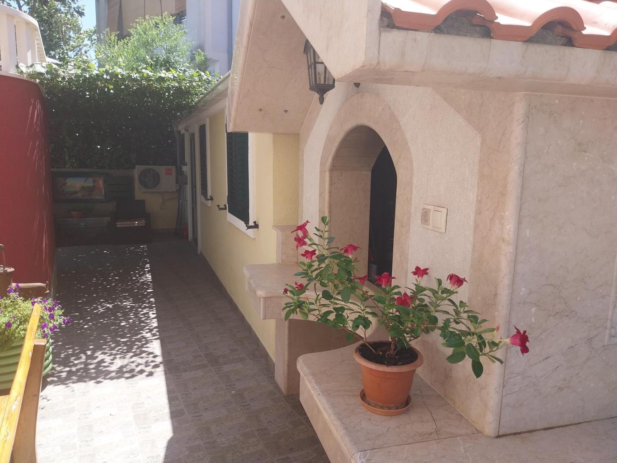 Villa Guliver Slatine Exterior foto